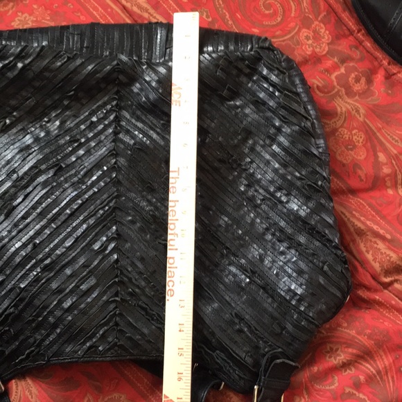 Ninge real leather handbag - Picture 9 of 13